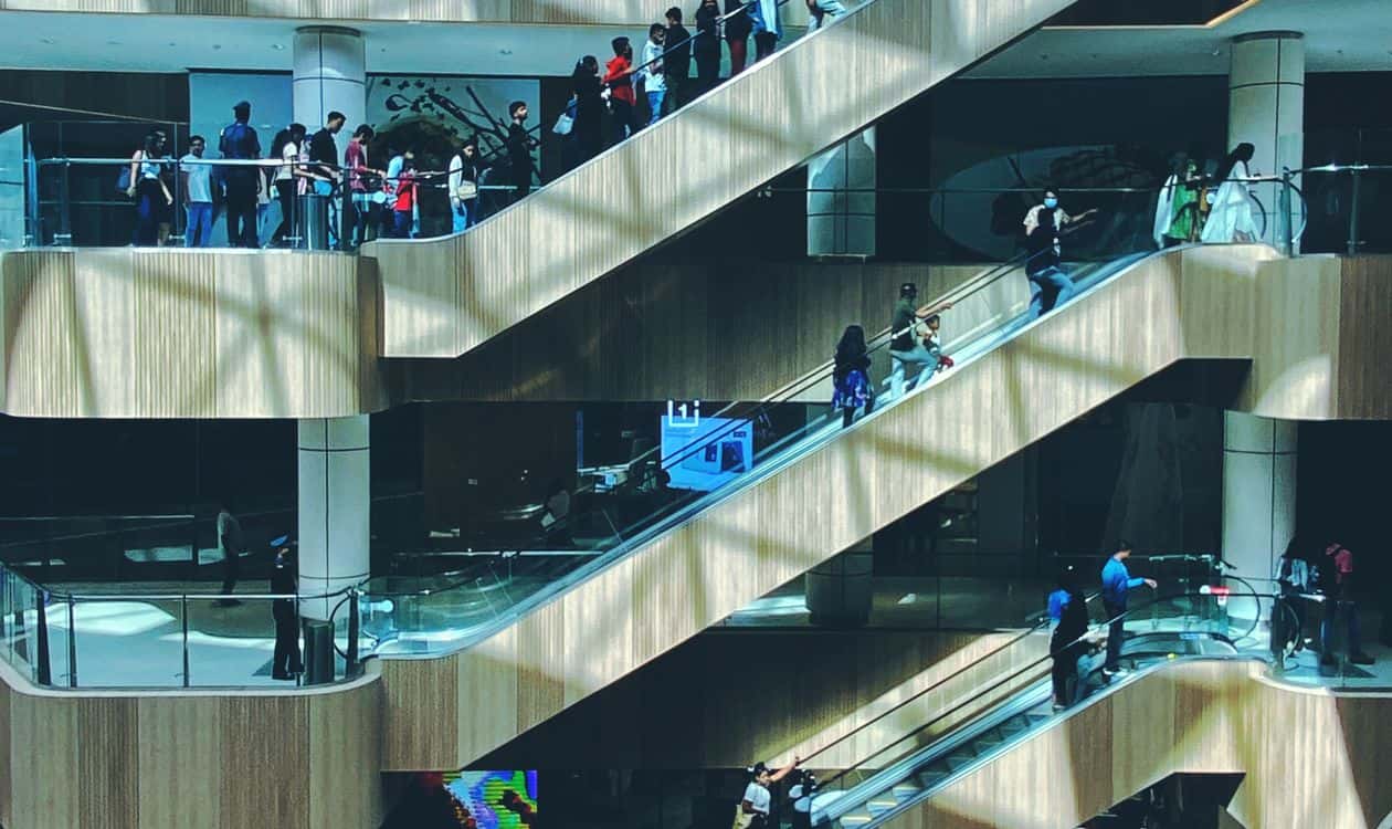 台中商場 中友百貨一中商圈人潮