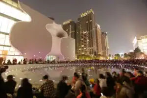 台中網美景點推薦:臺中國家歌劇院