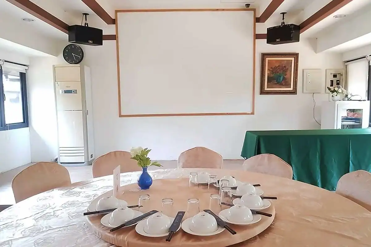 台中北屯住宿推薦：麒麟峰溫泉會館餐廳