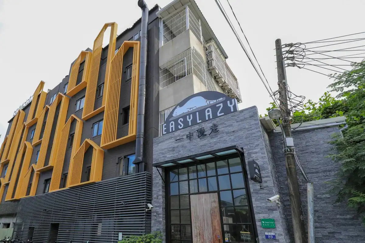 台中月租飯店推薦:一中漫走入口外觀
