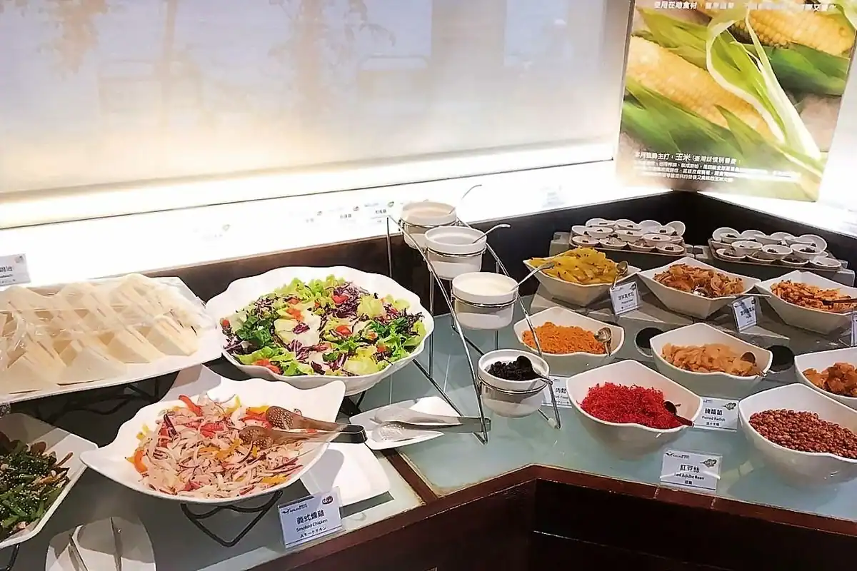台中南屯住宿推薦:頭等艙飯店台中綠園道館餐廳實景
