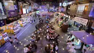 台中北區住宿推薦：一中商圈街景